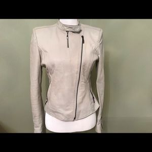 ❄️Women’s RINASCIMENTO Soft Leather Asym. Zipper Fitted Jacket, M